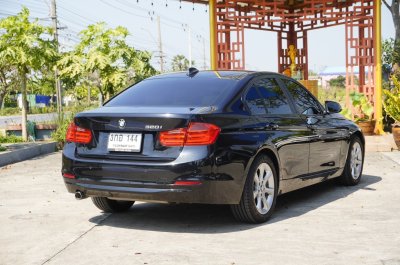 BMW 320i 2.0 (F30) AT YEAR 2015