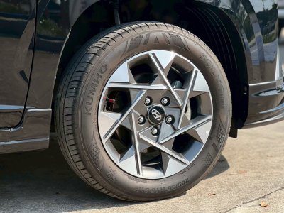 HYUNDAI STARGAZER 1.5 smart 6 AT YEAR 2024