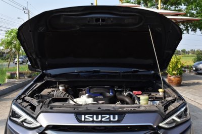 ISUZU MU-X 1.9 ELEGANT 2WD AT YEAR 2024