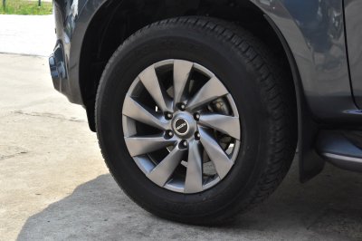 ISUZU MU-X 1.9 ELEGANT 2WD AT YEAR 2024