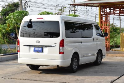 TOYOTA VENTURY 3.0 G AT YEAR 2019