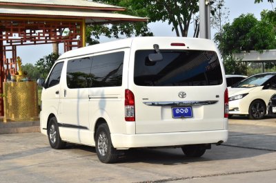 TOYOTA VENTURY 3.0 G AT YEAR 2019