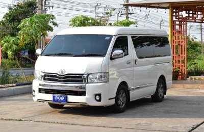 TOYOTA VENTURY 3.0 G AT YEAR 2019