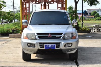 MITSUBISHI PAJERO 3.5 GLS 4WD (petrol)	AT YEAR 2001