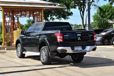 MITSUBISHI TRITON 4ประตู 2.4 GLS LTD PLUS MT ปี 2017