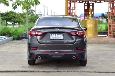 MAZDA 2 1.3 high connect sedan AT YEAR 2019