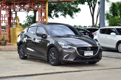 MAZDA 2 1.3 high connect sedan AT YEAR 2019