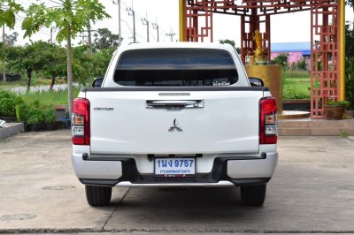 MITSUBISHI TRITON cab 2.5 GLX MT ปี 2023