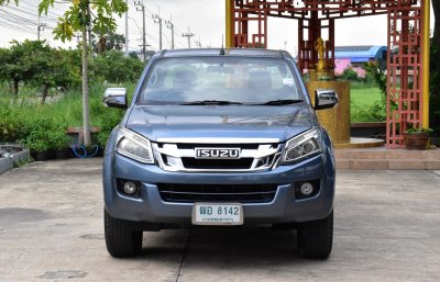 ISUZU DMAX cab 2.5 hi-lander Z MT YEAR 2013