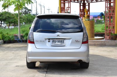 MITSUBISHI Spacewagon 2.4 AT ปี 2005