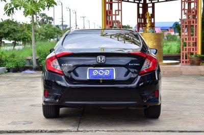 HONDA CIVIC (FC) 1.8 EL AT YEAR 2017