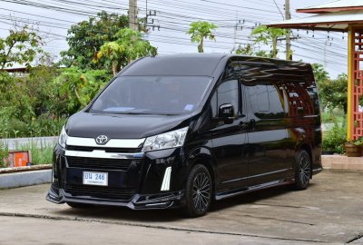 TOYOTA	COMMUTER 2.8 VIP ปี 2021