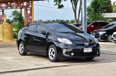TOYOTA PRIUS 1.8 STANDARD GRADE ปี 2012