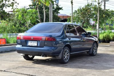 NISSAN SUNNY 1.5 EX ปี 1995