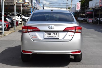 TOYOTA YARIS ATIV 1.2 E AT ปี 2018