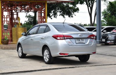 TOYOTA YARIS ATIV 1.2 E AT ปี 2018