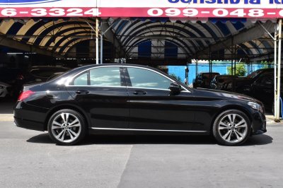 BENZ C220d 2.0 W205 AVANTGARDE AT ปี 2019