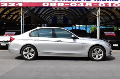 BMW 330e 2.0 ICONIC AT ปี 2020