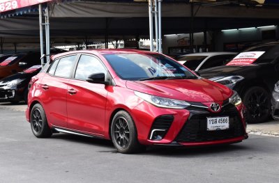 TOYOTA	YARIS 1.2 SPORT AT ปี 2021