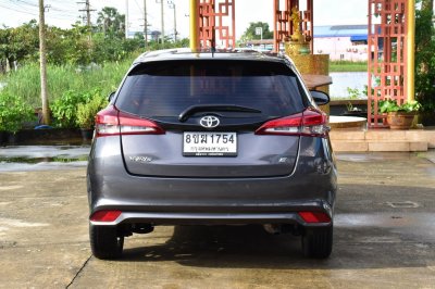 TOYOTA YARIS 1.2 E YEAR 2020