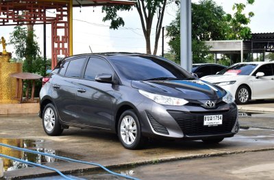 TOYOTA YARIS 1.2 E YEAR 2020