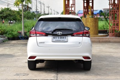 TOYOTA YARIS 1.2 G  AT ปี 2017