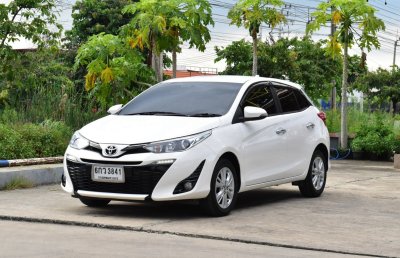 TOYOTA YARIS 1.2 G  AT ปี 2017