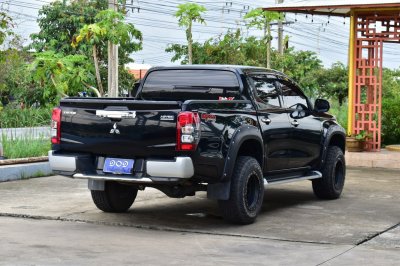 MITSUBISHI TRITON 4ประตู 2.4 GT PREMIUM 4WD ปี 2019