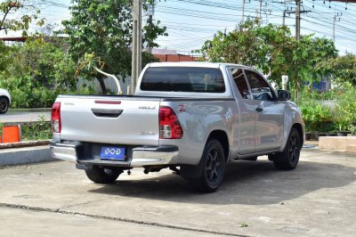 TOYOTA REVO CAB 2.4 ENTRY Z-EDITION YEAR 2021