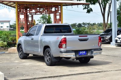 TOYOTA REVO CAB 2.4 ENTRY Z-EDITION YEAR 2021