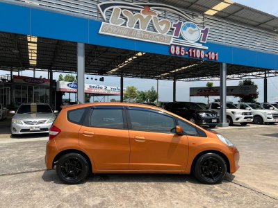 HONDA JAZZ 1.5 S AT ปี 2012