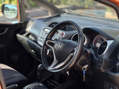 HONDA JAZZ 1.5 S AT ปี 2012