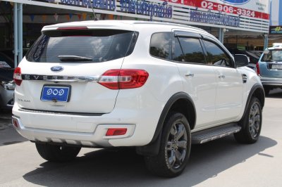 FORD EVEREST 2.2 TITANIUM+ AT ปี2017