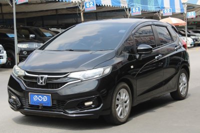 HONDA JAZZ 1.5 V+ AT 2017