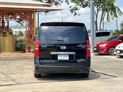 HYUNDAI H1 2.5 ELITE	AT 2017