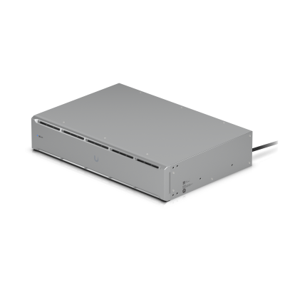 UPS-2U : UniFi Accessory — 1.44kVA managed rackmount UPS with 4 backup and 4 surge outlets, field-replaceable battery, and graceful shutdown support.