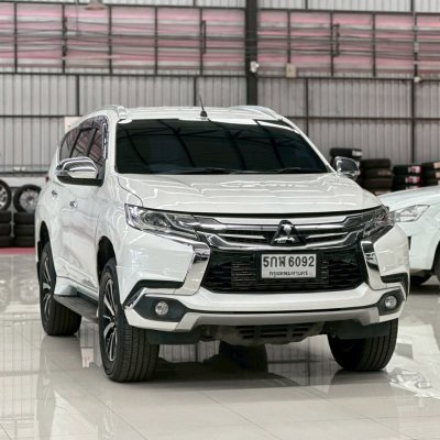 SUV