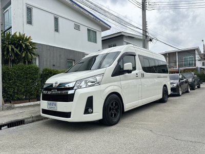 Luxury Van