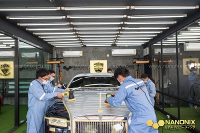 ขั้นตอนการขัดฟื้นฟูสภาพรถ Rolls-Royce