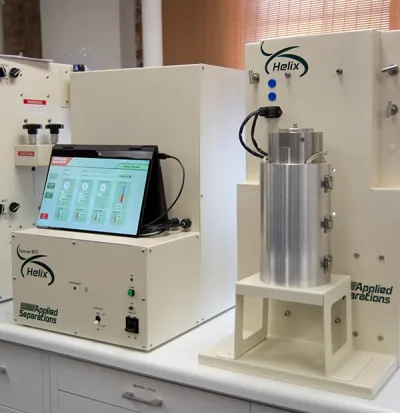 เครื่องสกัดสารสำคัญ รุ่น Helix: CO₂ Extraction System