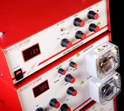 ชุดควบคุมครบฟังก์ชันสำหรับถังปฏิกรณ์ FerMac 200 Modular bench-top fermenter system