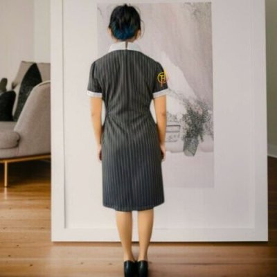 ชุดเดรสแม่บ้านคอบัว สีดำลายริ้วขาว ( ไม่รวมผ้ากันเปื้อน )