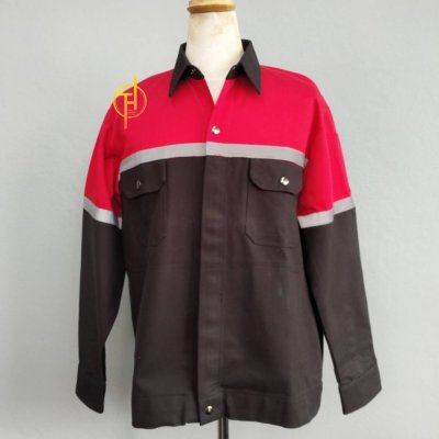 เสื้อช็อป แขนยาว สีเทาดำต่อบ่าสีแดง เสื้อช็อป แขนยาว สีเทาดำต่อบ่าสีแดง