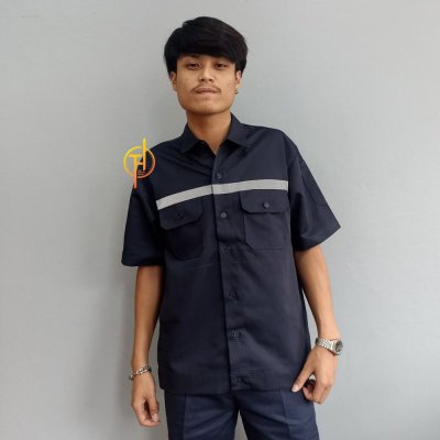 เสื้อช็อป แขนสั้นสีกรม ผ้าคอมทวิว เสื้อช็อป แขนสั้นสีกรม ผ้าคอมทวิว