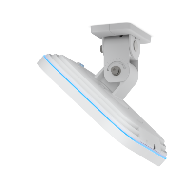 Ubiquiti UniFi E7 Campus WiFi 7 access point installed on pole mount