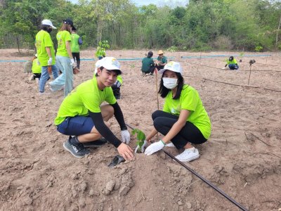 มูลนิธิ ทางสู่ฝัน ปั้นคนเก่ง ร่วมปลูกป่าในวันต่อต้านปัญหาภัยแล้งและฝนแล้งของโลก 