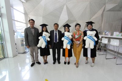 บัณฑิตที่สำเร็จการศึกษา ปีการศึกษา 2562 จำนวน 10 คน