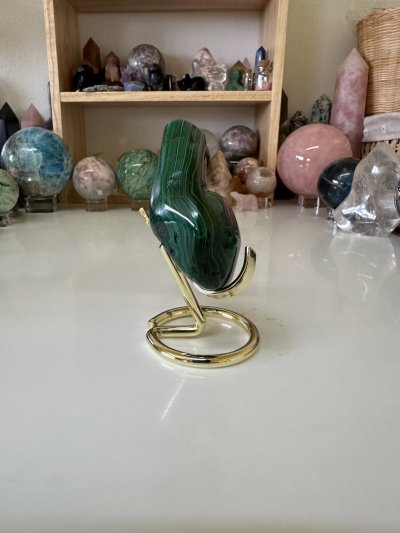 Malchite with stand