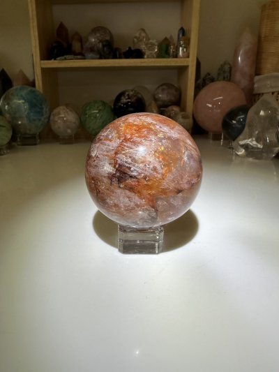 Hematoid quartz sphere