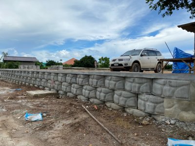 ทีมงาน ดีไซน์48 โครงการก่อสร้างกำเเพงกันดิน อำเภอเเหลมสิงห์ จังหวัดจันทบุรี